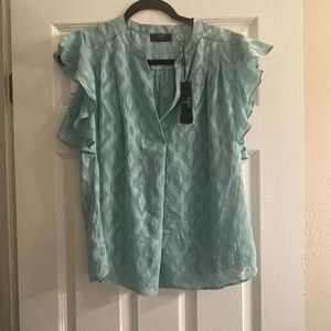 T Tahari Women’s Textured Flutter Sleeve Blouse